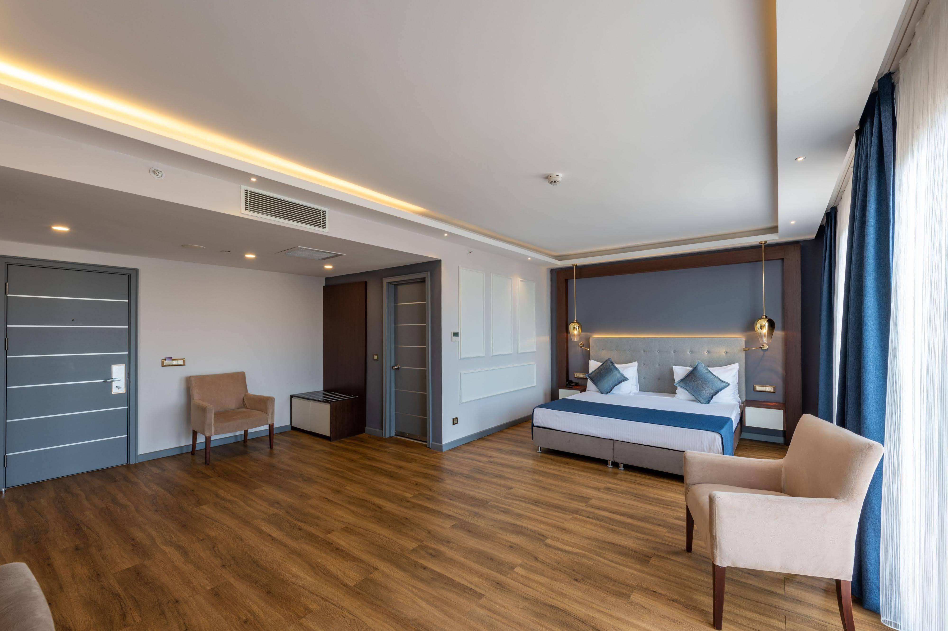 Hotel Nova Plaza Crystal & Istanboel